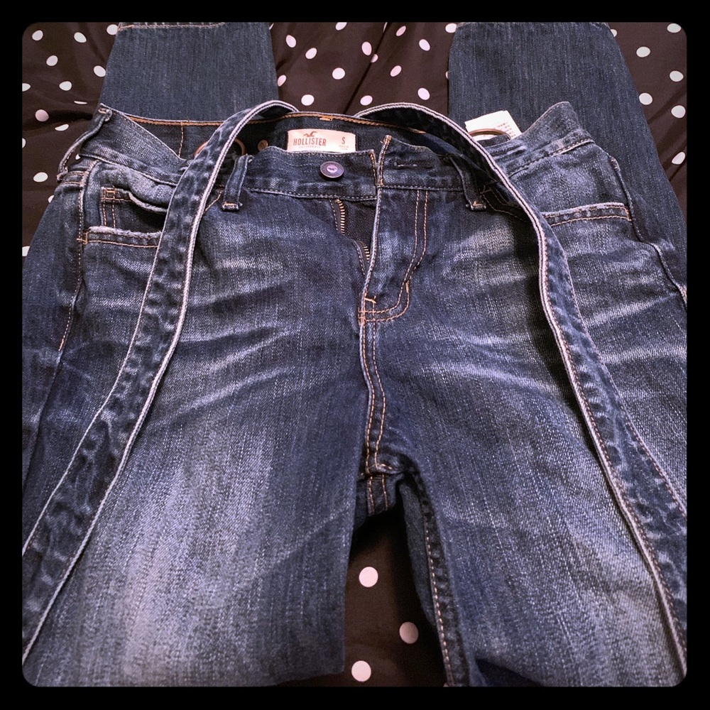 Suspender jeans